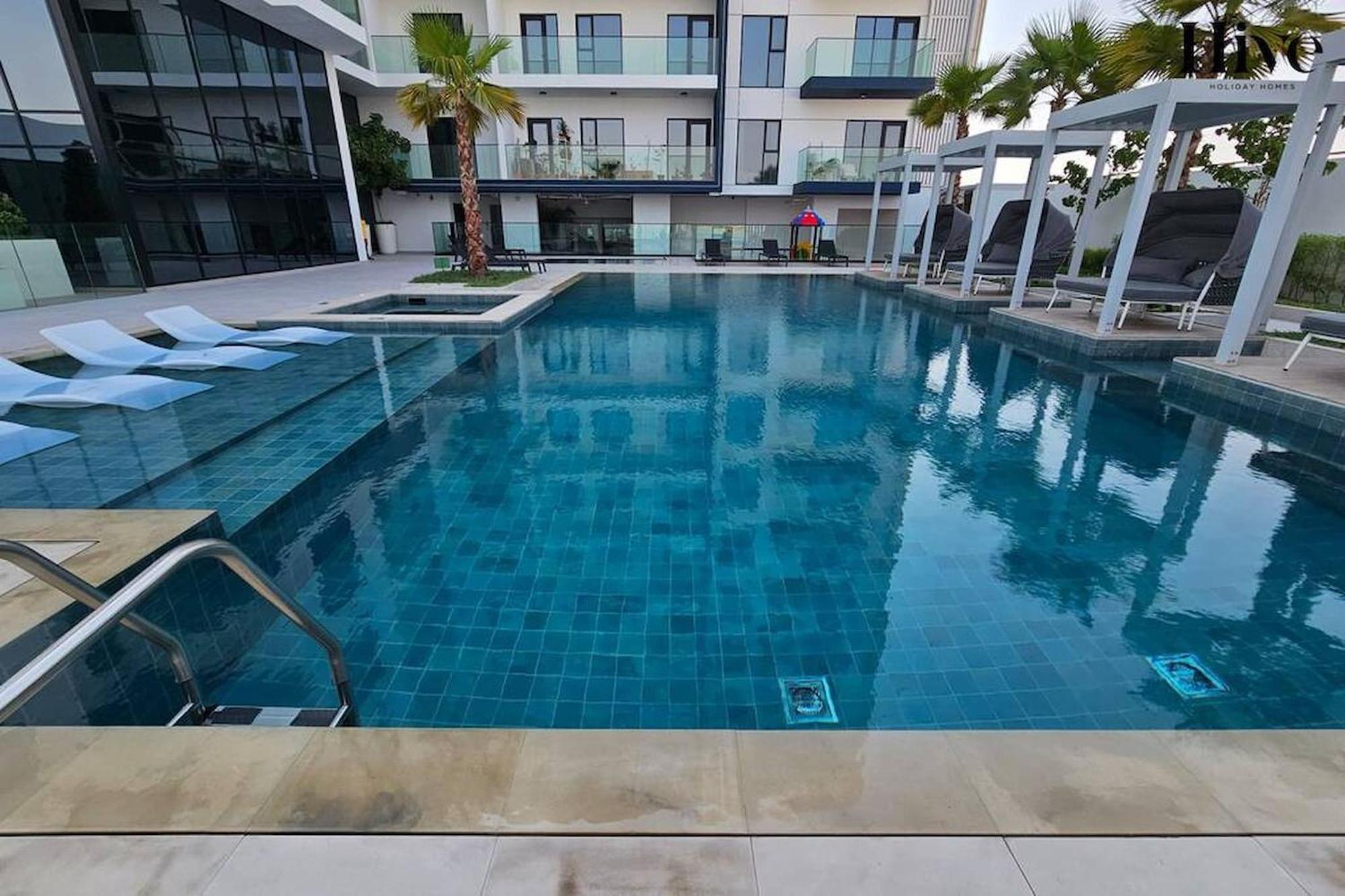 7 By Aurora 310 Apartment Dubai