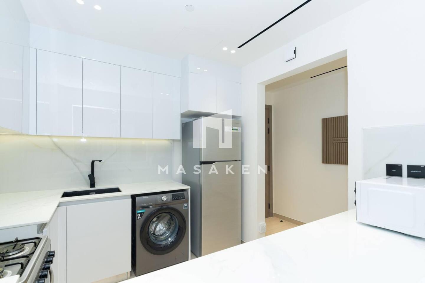 Spacious 2 Bedroom With Big Balcony In Jvc Dubai