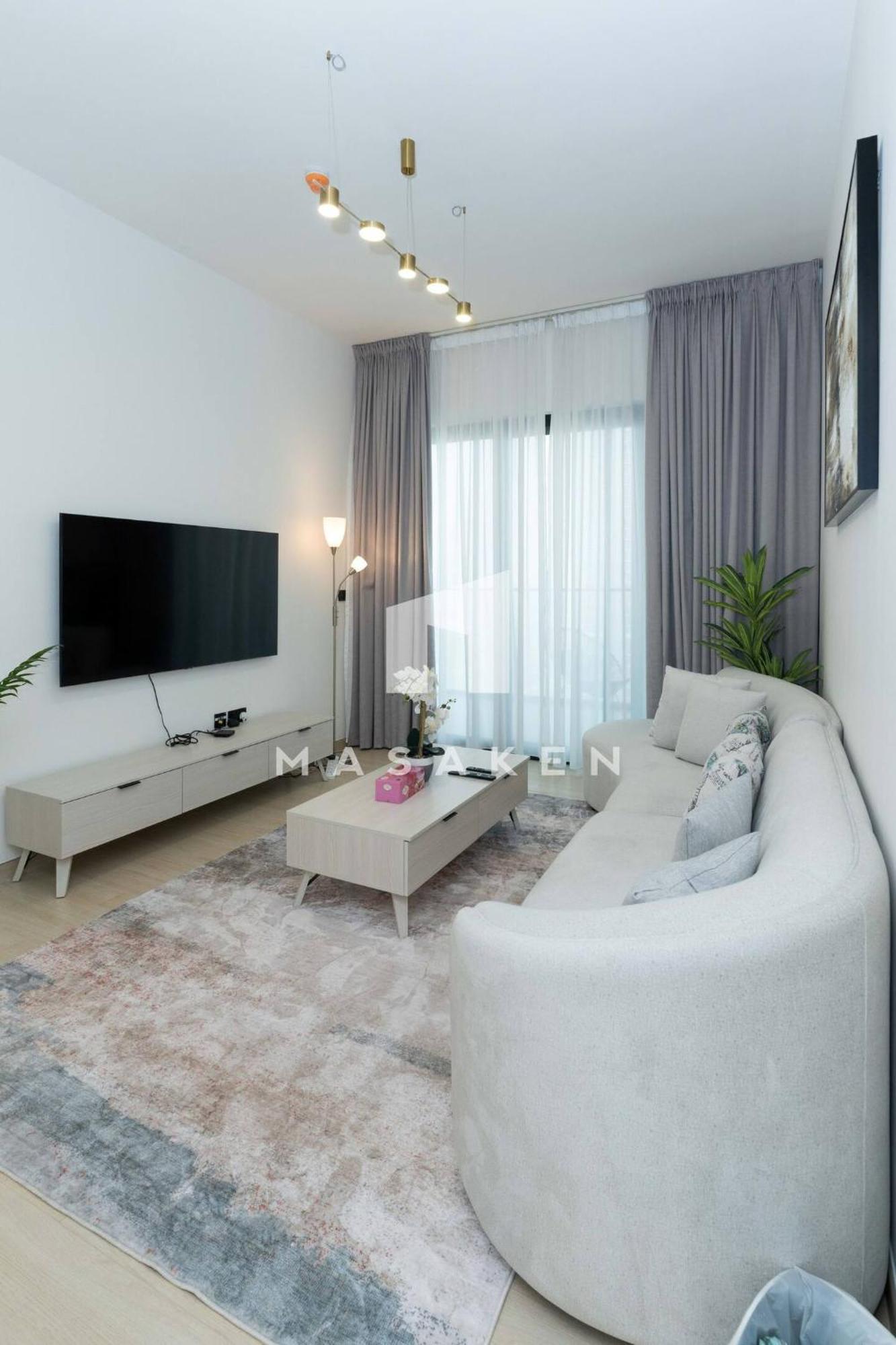 Spacious 2 Bedroom With Big Balcony In Jvc *