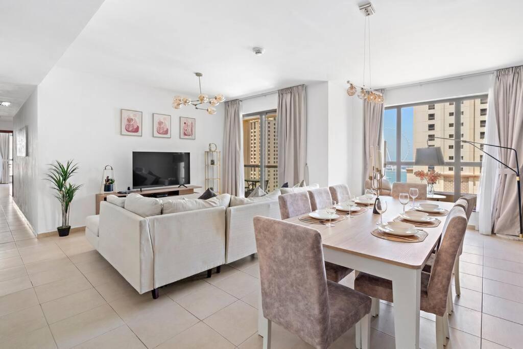 Stonetree - Access - 3br With Maids- 15th Floor *