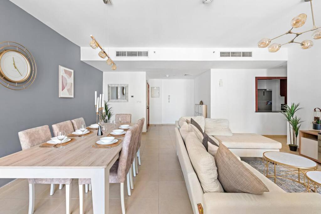 Stonetree - Access - 3br With Maids- 15th Floor *