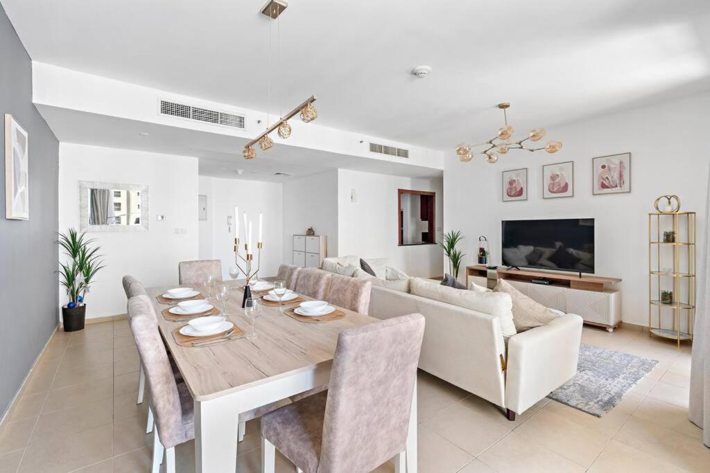 Stonetree - Access - 3br With Maids- 15th Floor Apartment Dubai