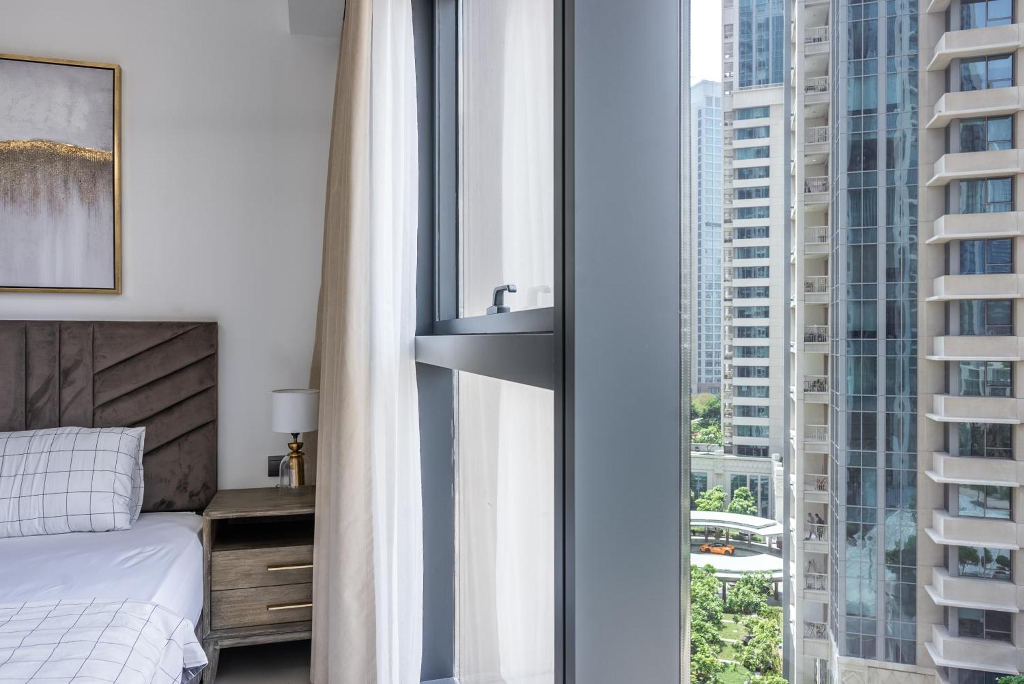 In Downtown In Act I Act Ii Apartment