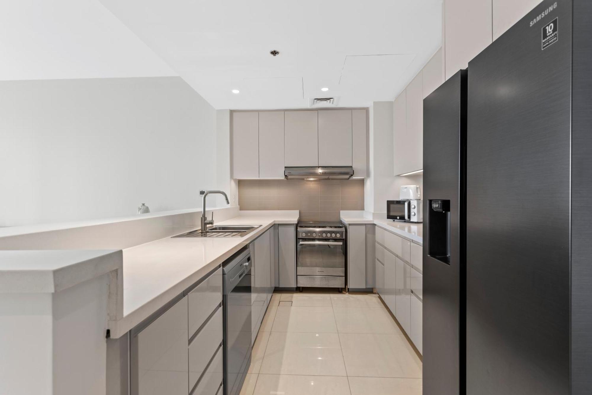 Luxurious Living 3 Bedroom At Harbour Views