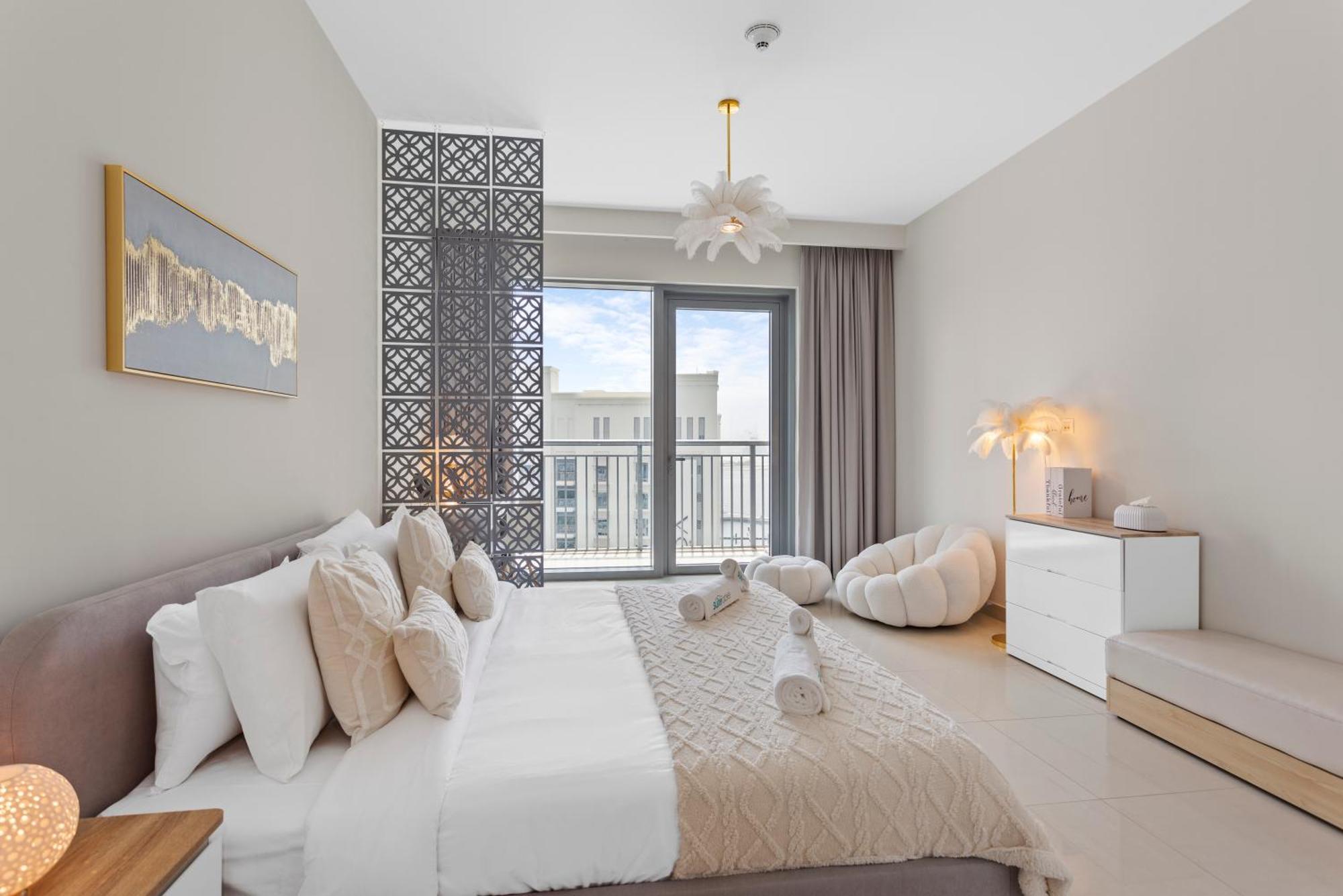 Luxurious Living 3 Bedroom At Harbour Views *