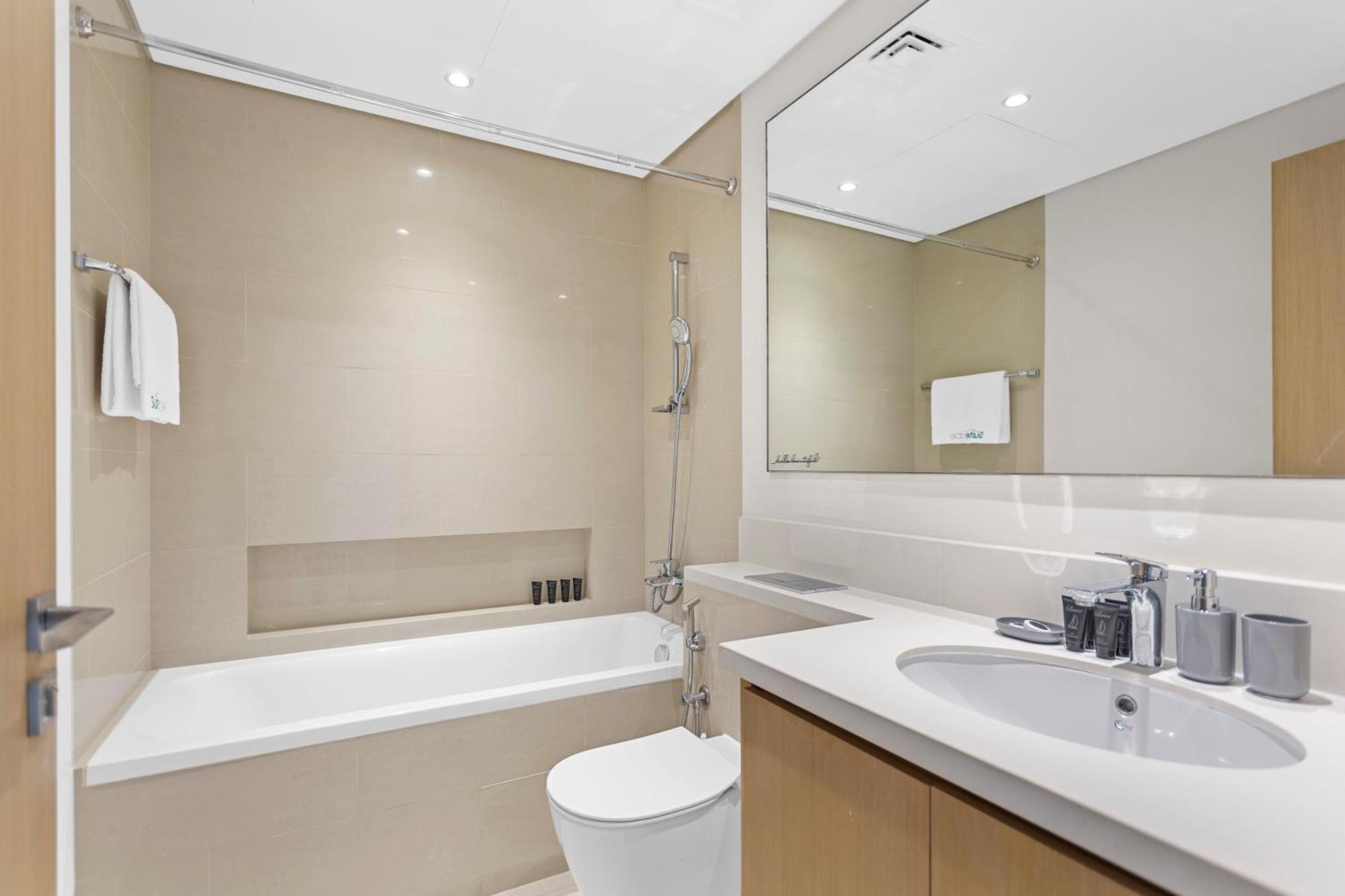 Luxurious Living 3 Bedroom At Harbour Views