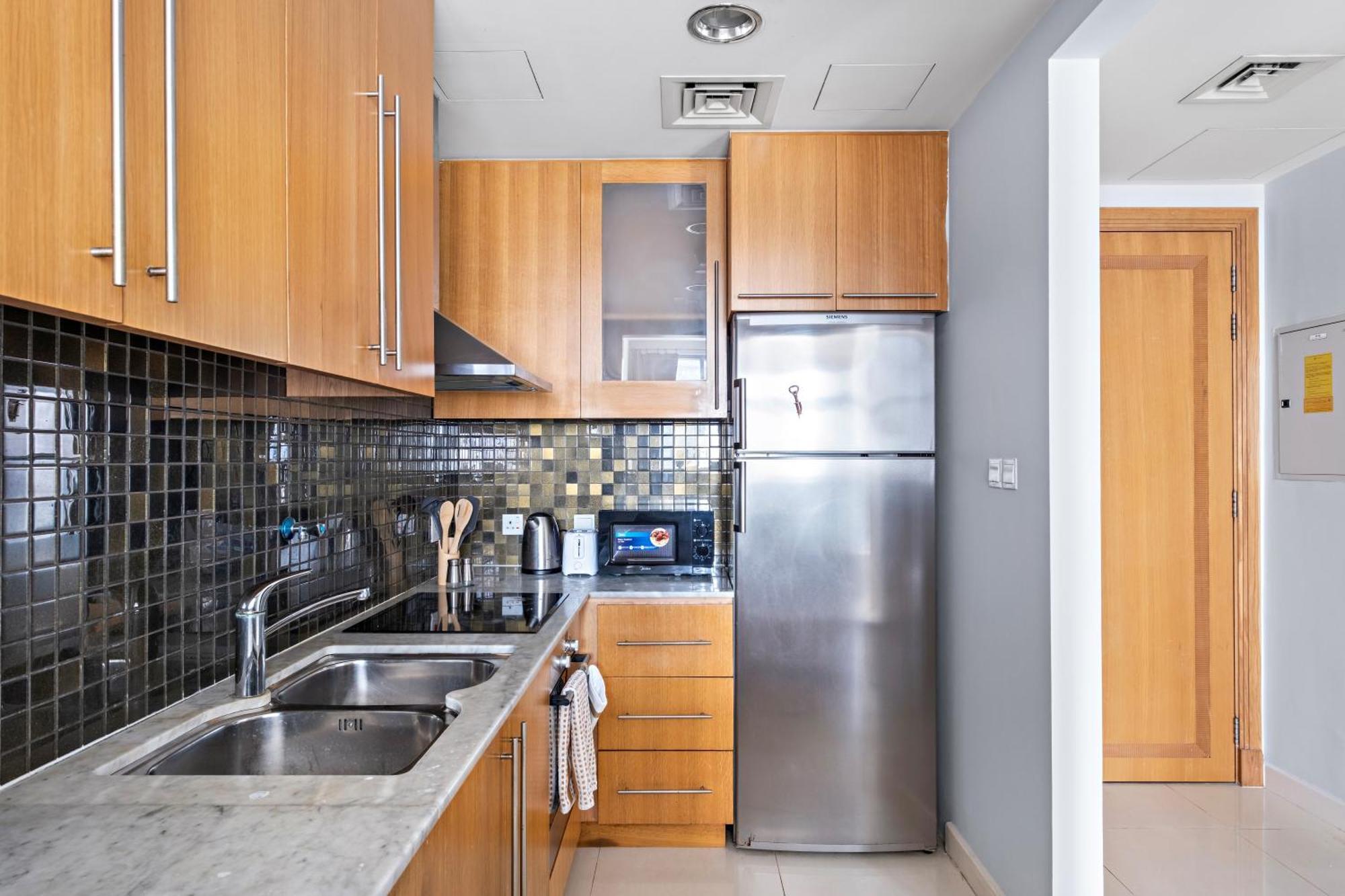 Stunning 1br Overlooking Marina
