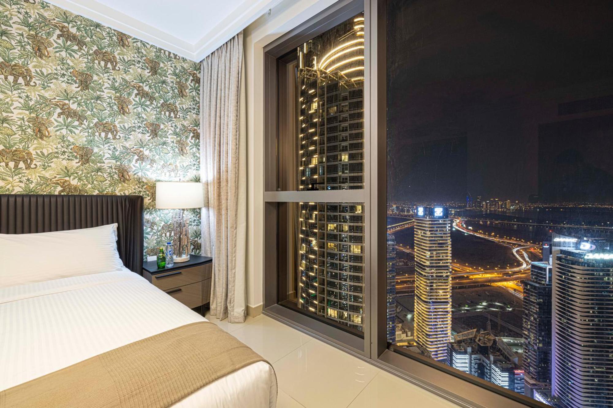 Full Burj Khalifa - 3 Bedroom + Maid In Downtown *