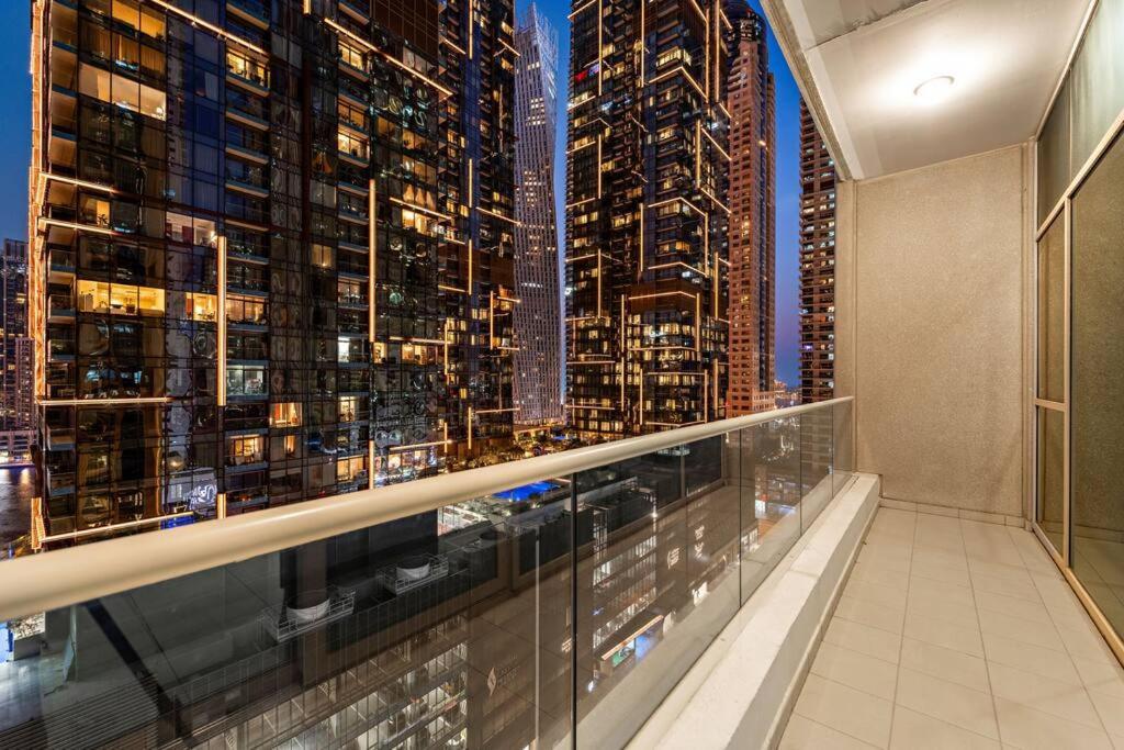 First Class 2br Elite Urban Retreat Apartment Dubai