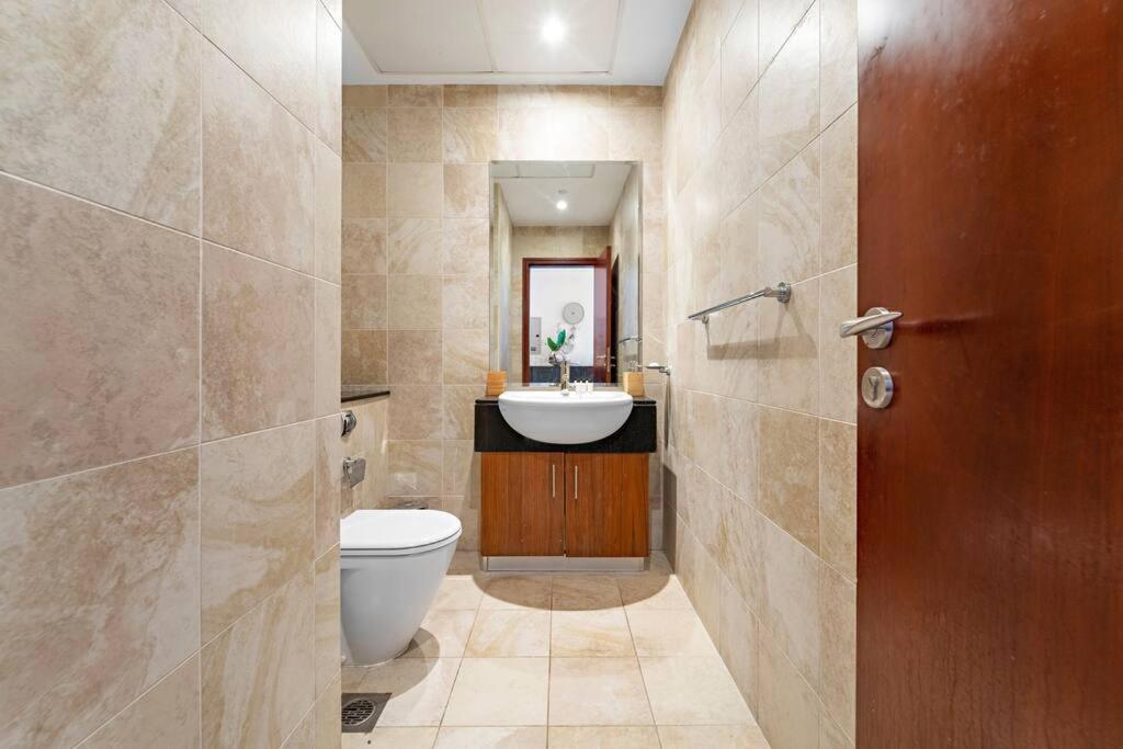 Apartment First Class 2br Elite Urban Retreat Dubai