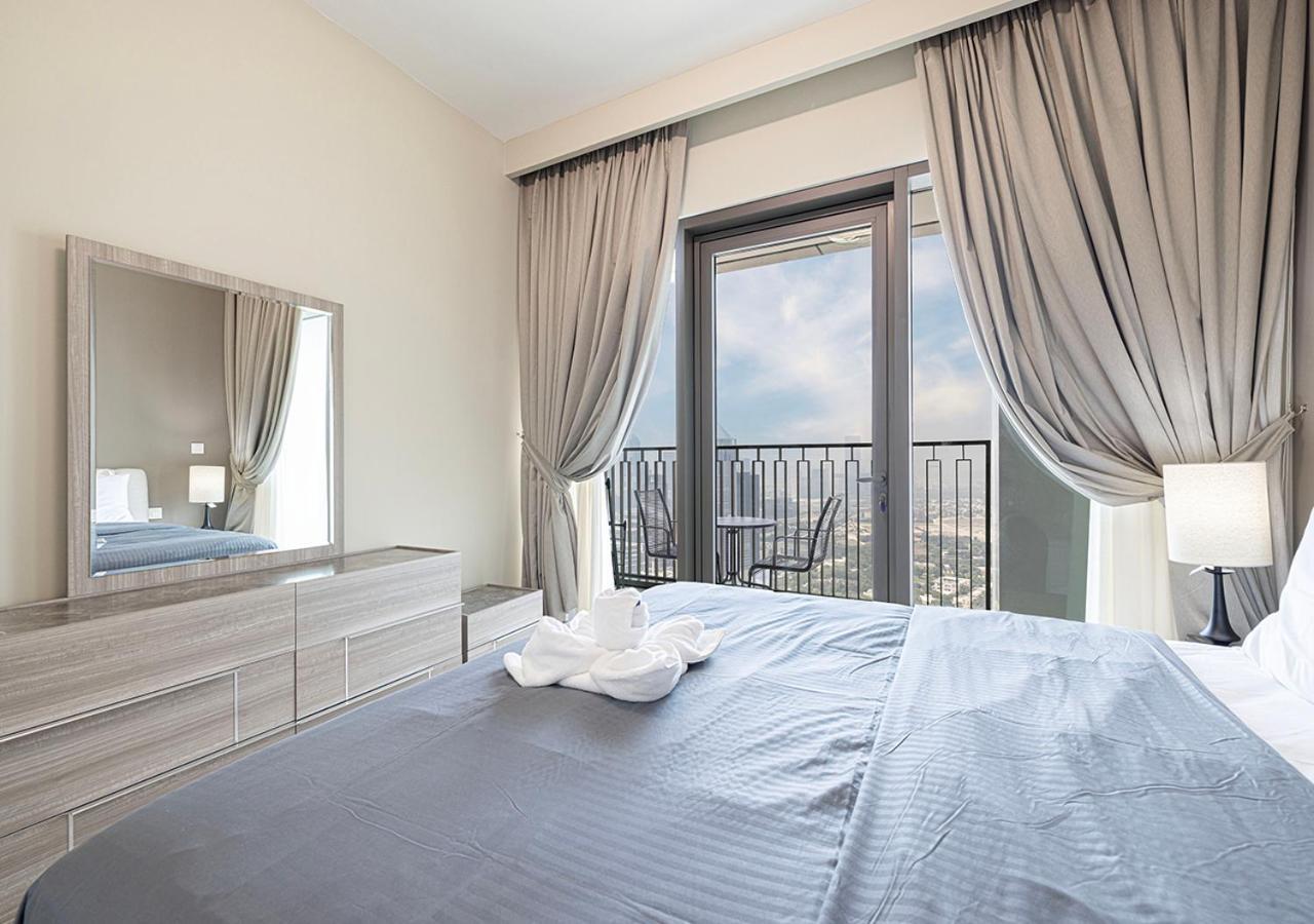 Luxury 2 Bedroom Apartment, 5 Mins To Mall With Amazing View In Downtown Views 2 Apartment *