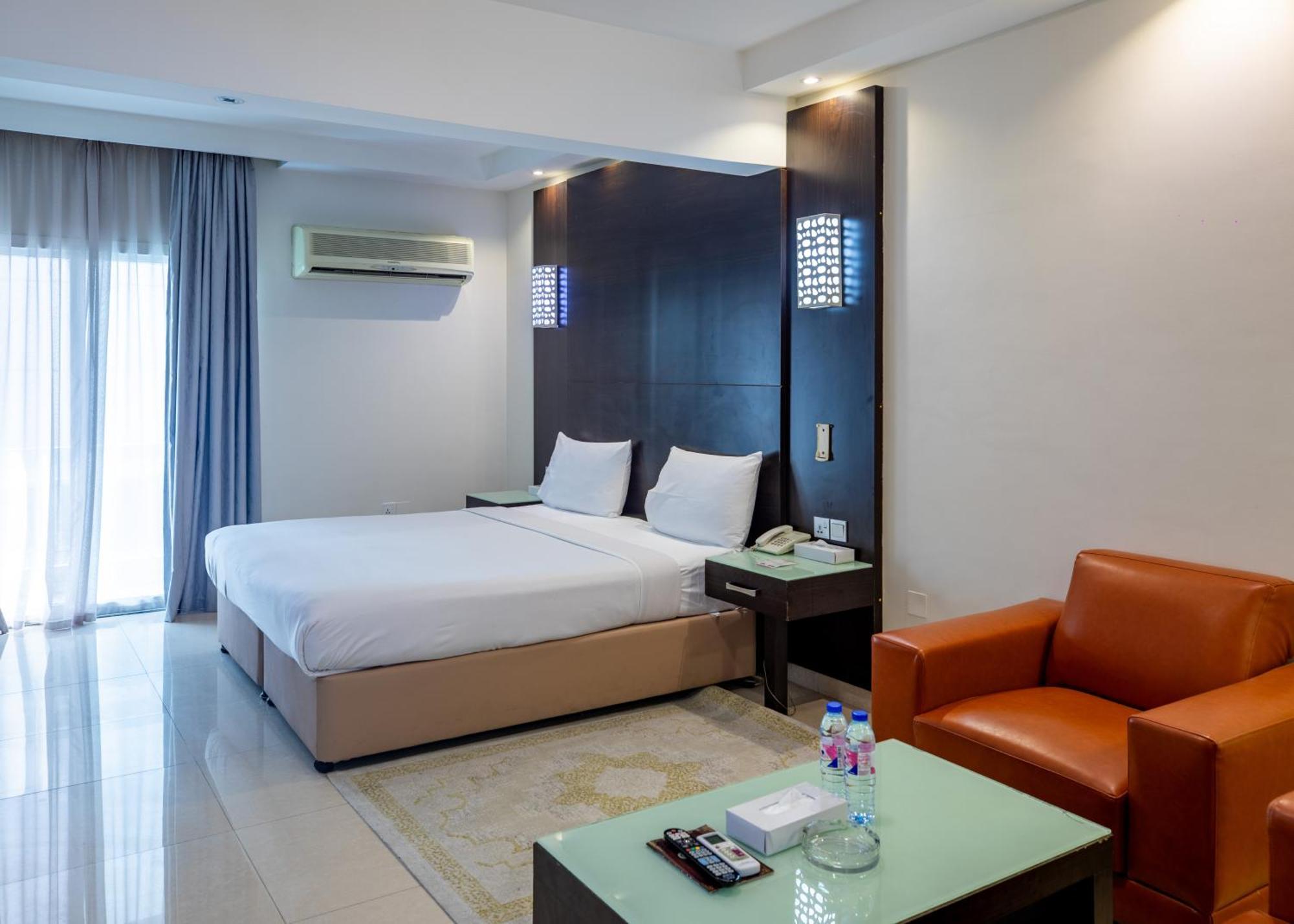 Hotel Panorama Bur
