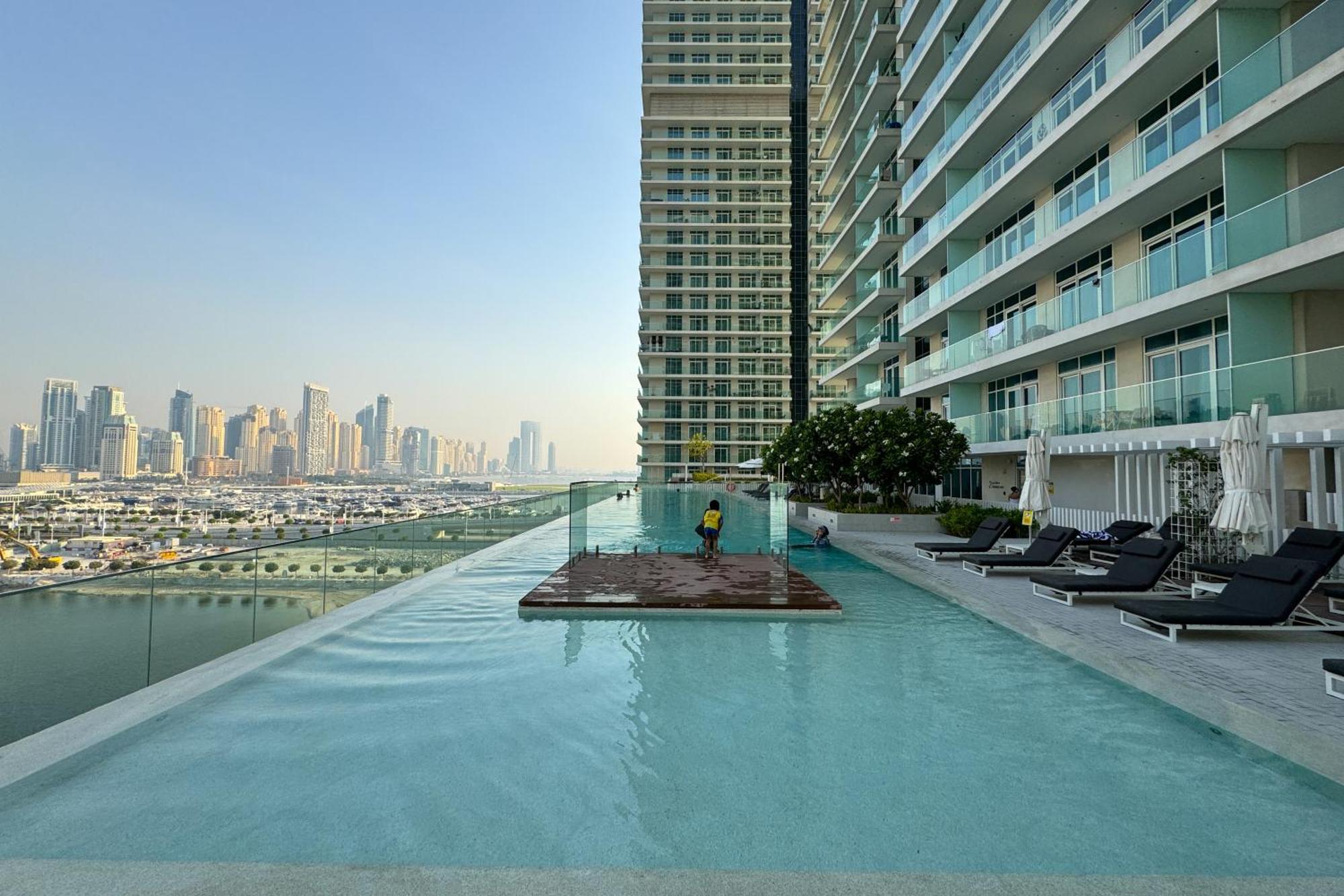 Apartment Tropical W Private In Emaar Beachfront Dubai