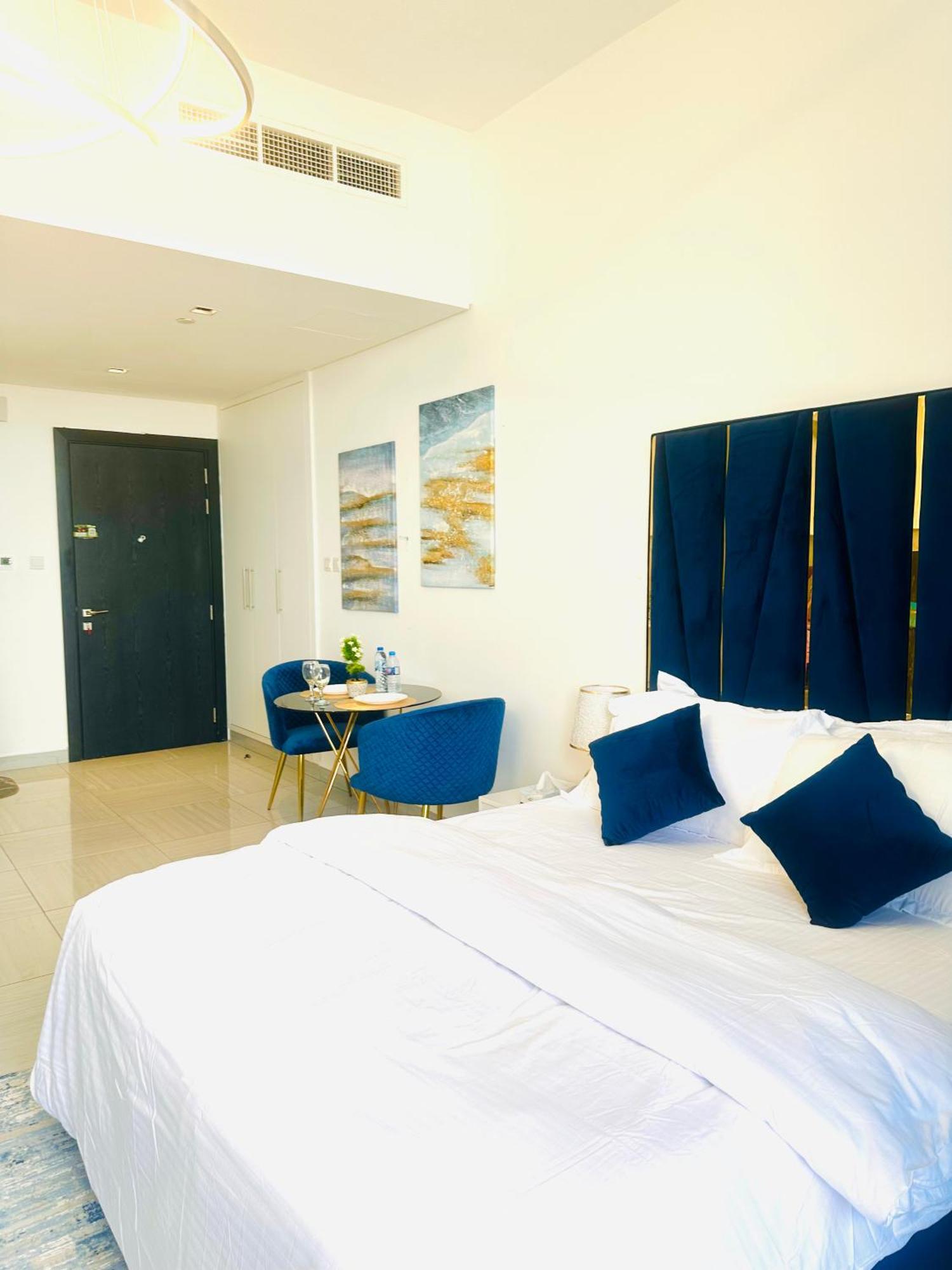 Stylish For Two Apartment Dubai