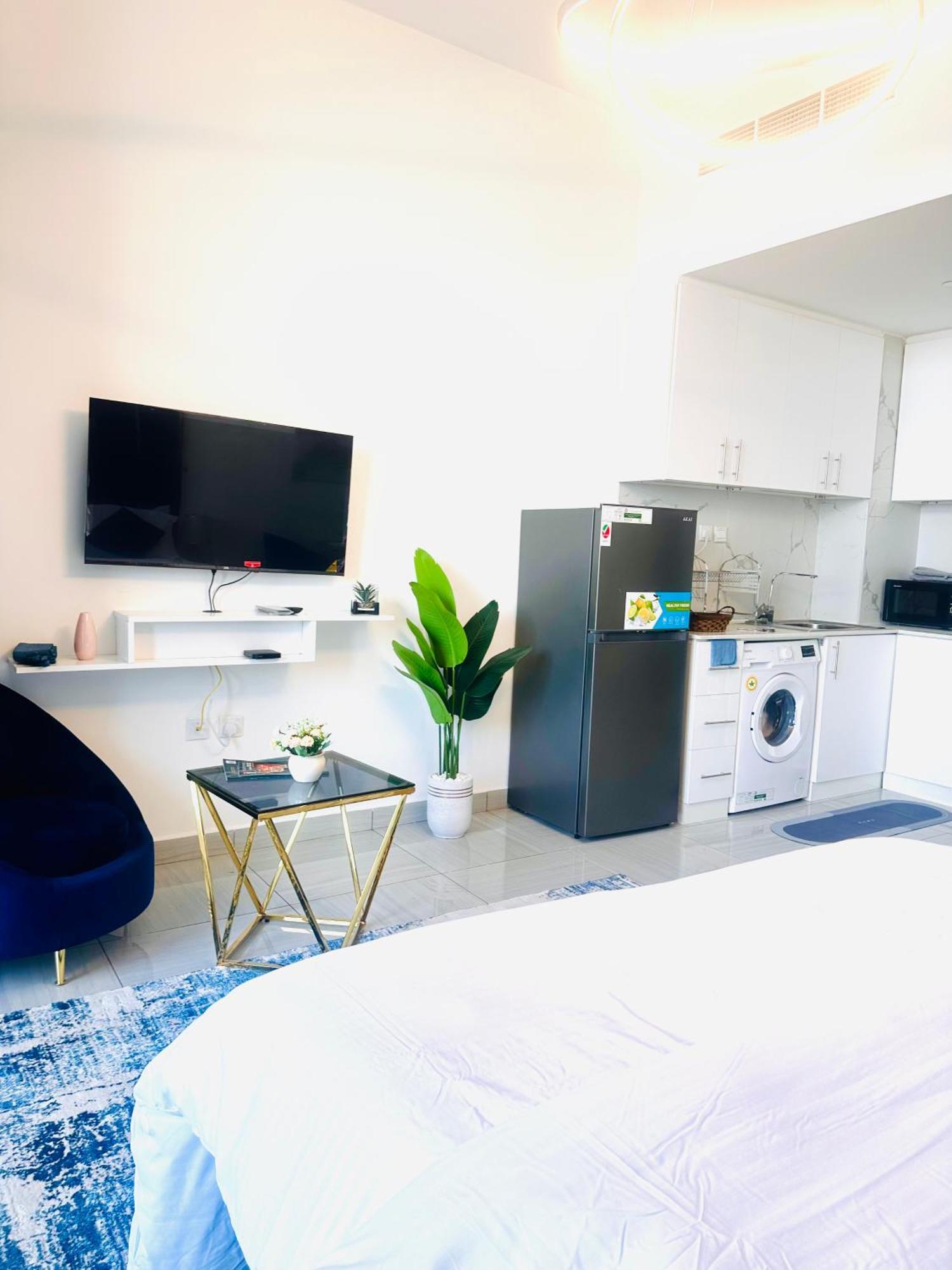 Stylish For Two Apartment *
