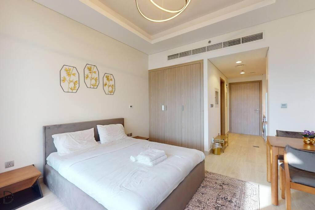 Modern In Al Jaddaf *