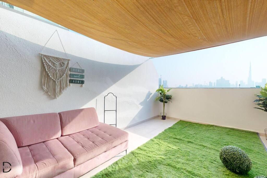 Modern In Al Jaddaf Dubai