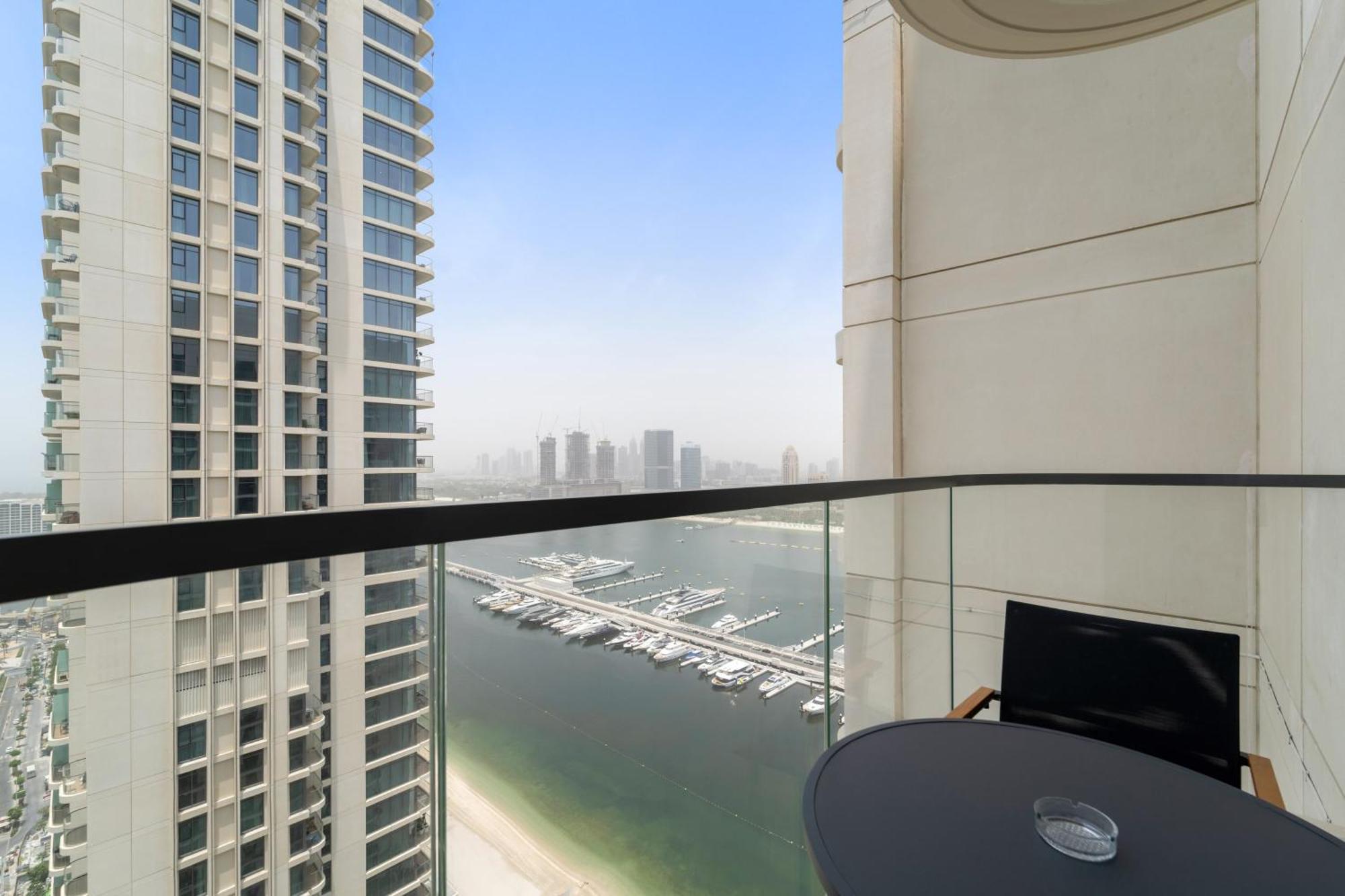 Silkhaus Sea View 1bdr In Marina Vista Apartment