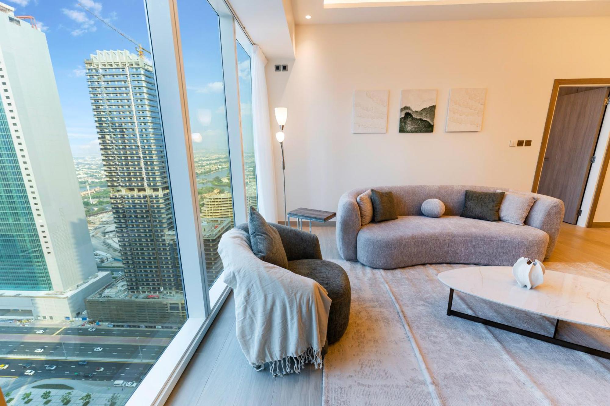 Fam Living - Me Do Re Tower - Brandnew 1bedroom * Dubai