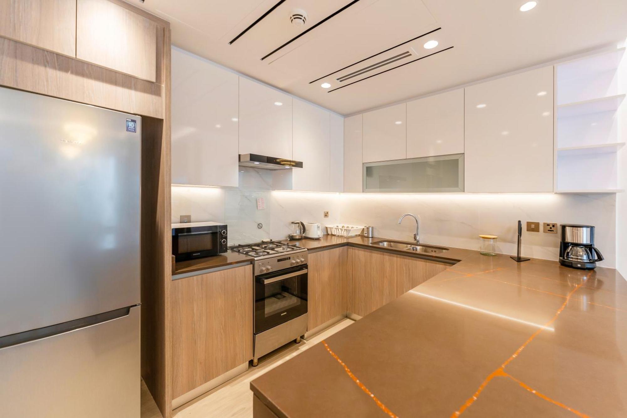 Fam Living - Me Do Re Tower - Brandnew 1bedroom