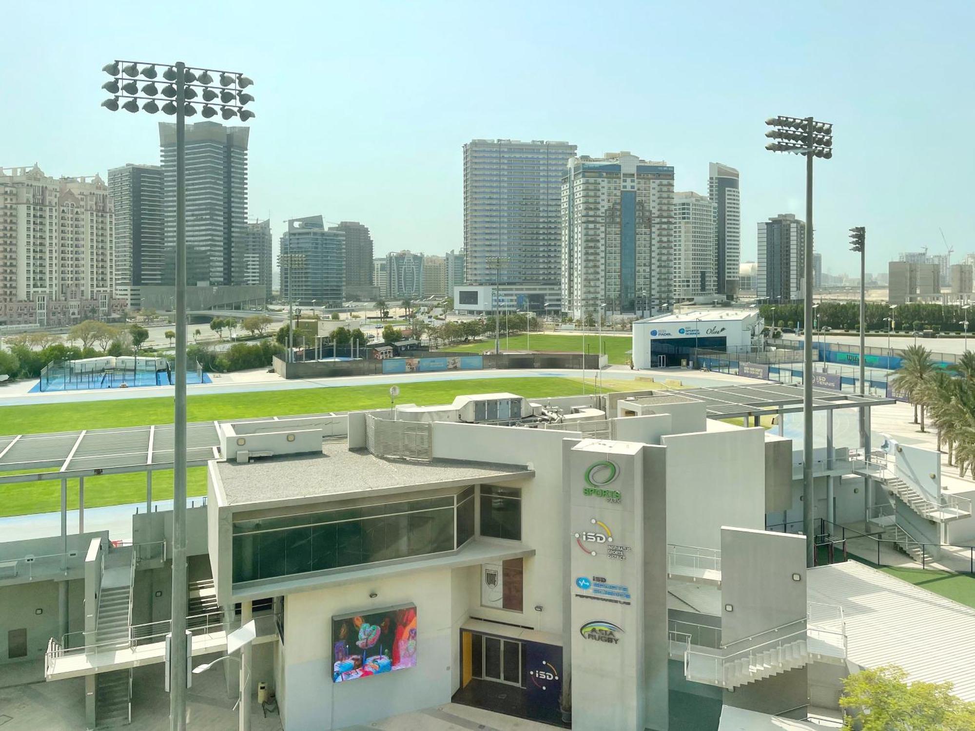 Emirates Sports Hotel, Sports * Dubai