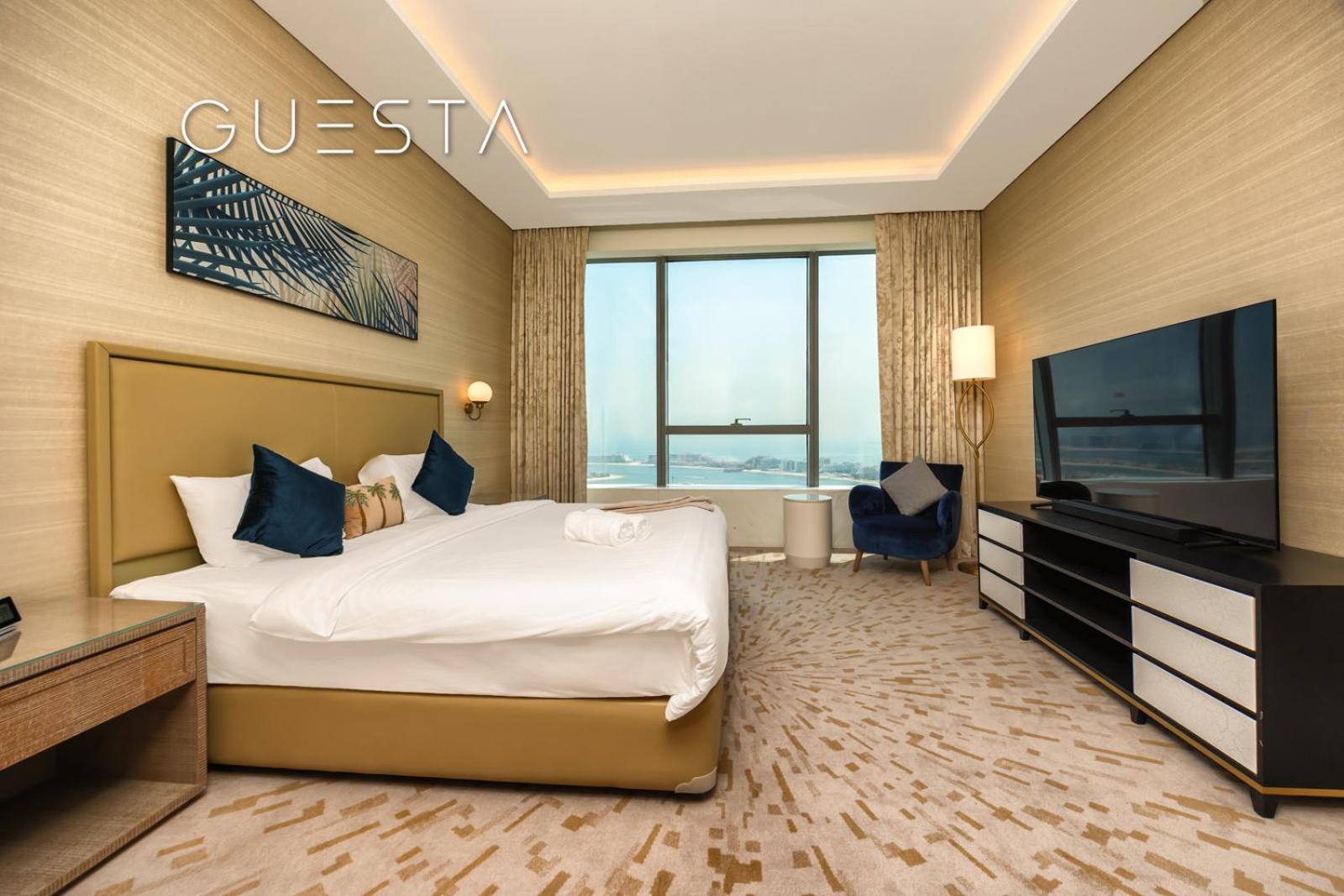 The Palm Tower, Nakheel Mall, Palm Jumeirah * Dubai