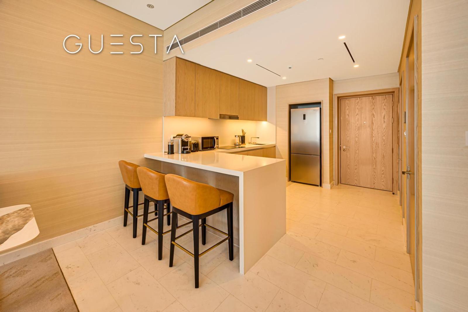 Apartment The Palm Tower, Nakheel Mall, Palm Jumeirah