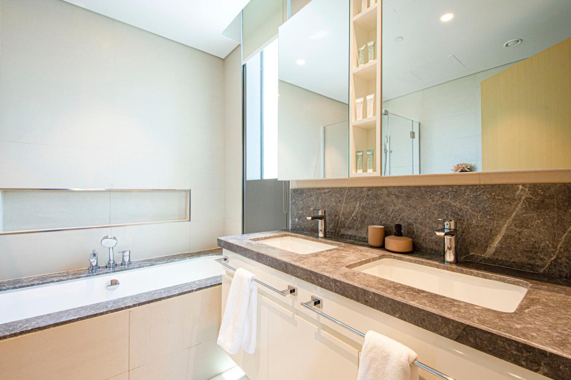 Magnificent 3br With Full Burj Khalifa & Fountain View *