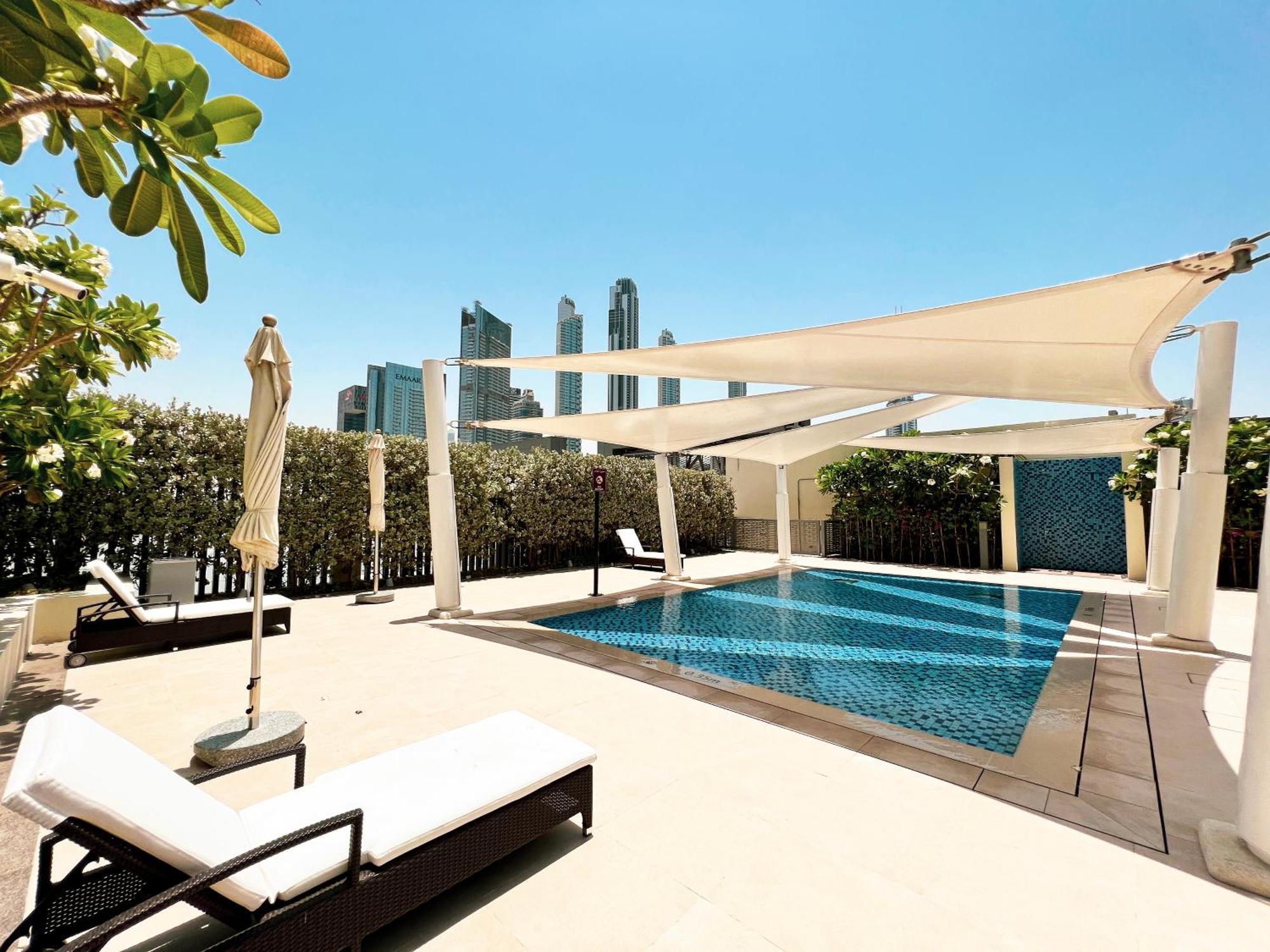 Magnificent 3br With Full Burj Khalifa & Fountain View * Dubai