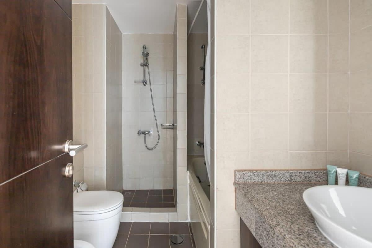 Apartment Frank Porter - Torch Tower Dubai