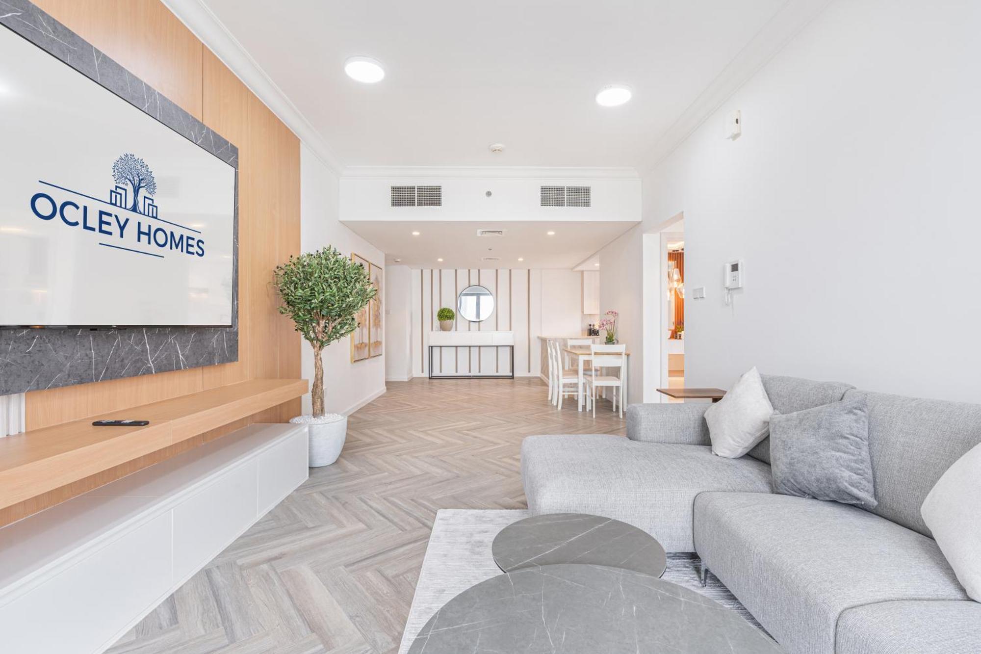 Ultra Modern Boulevard With Stunning View Apartment *