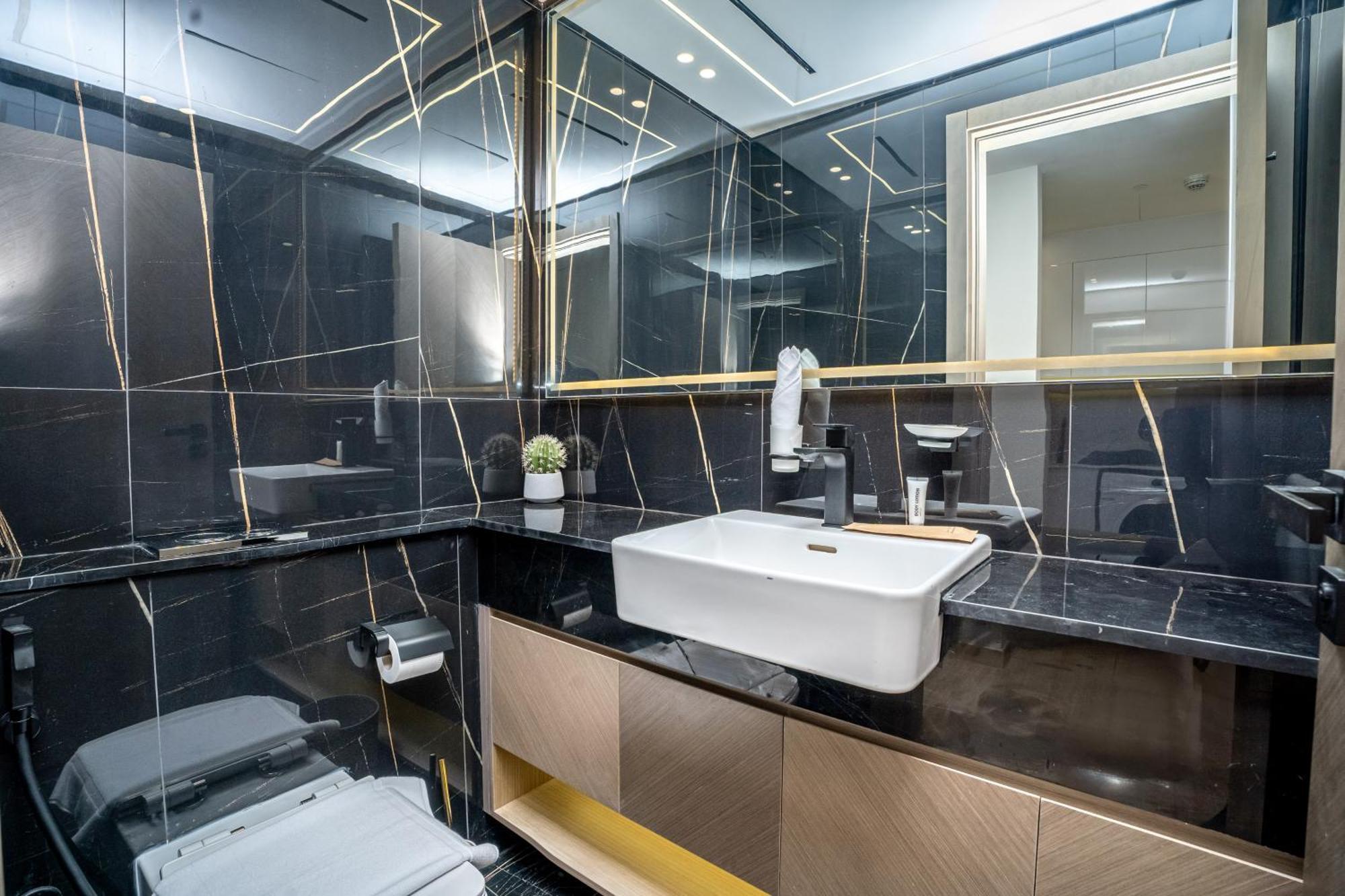 Apartment Escape24 Homes - Binghatti Nova - Jumeriah Village Circle Jvc