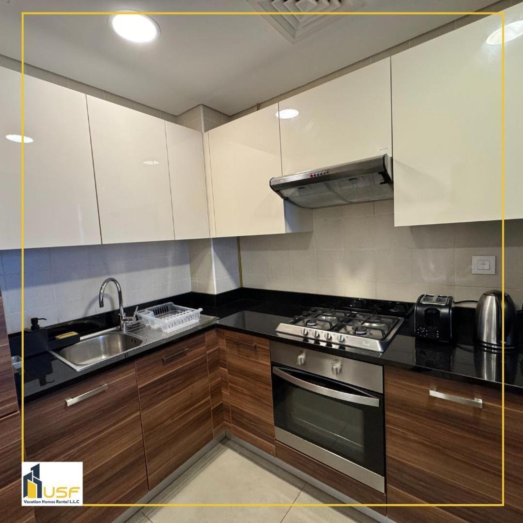One Bedroom - Sparkle Tower Marina Jbr Uae