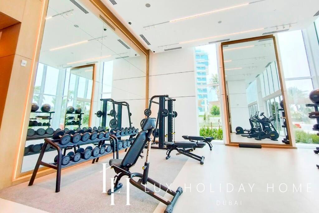 Lux The Jbr Garden View