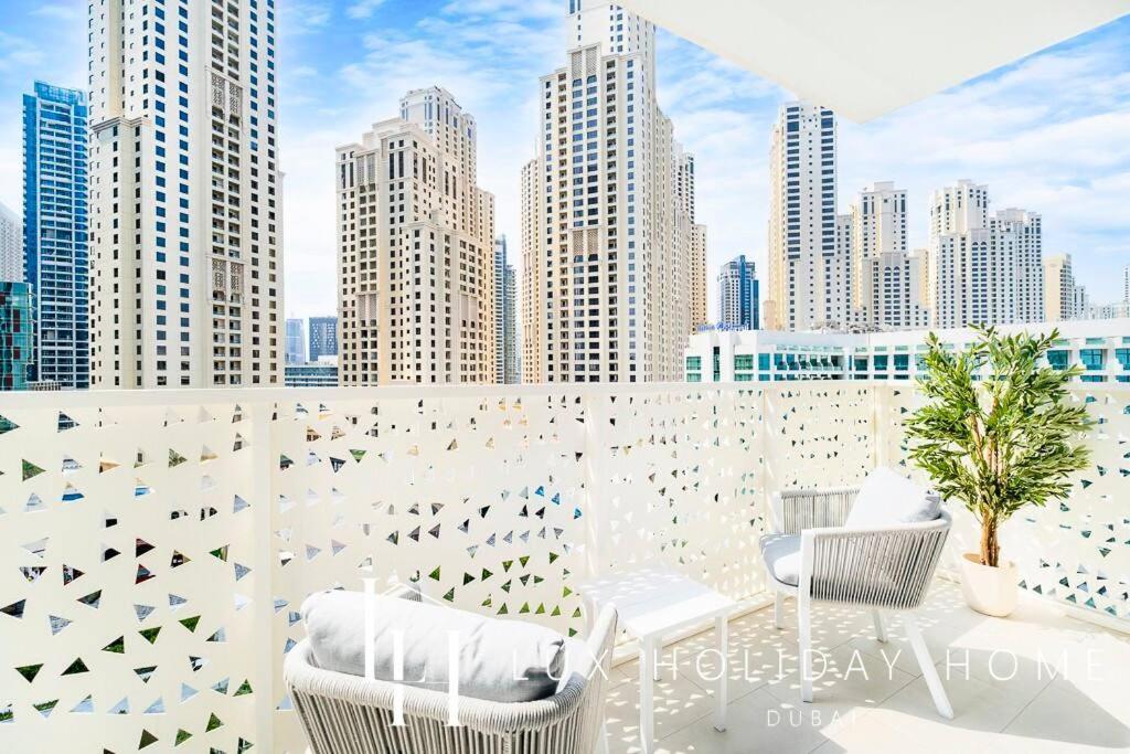 Lux The Jbr Garden View