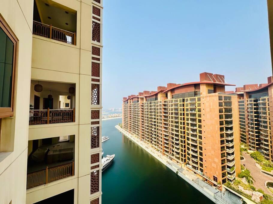 Manzil - 2br With Waterfront Views In Palm