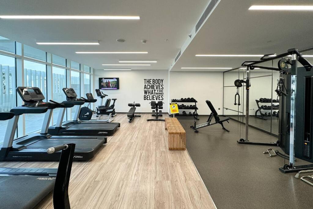 Apartment Stylish In Upside Living With Amenities Dubai