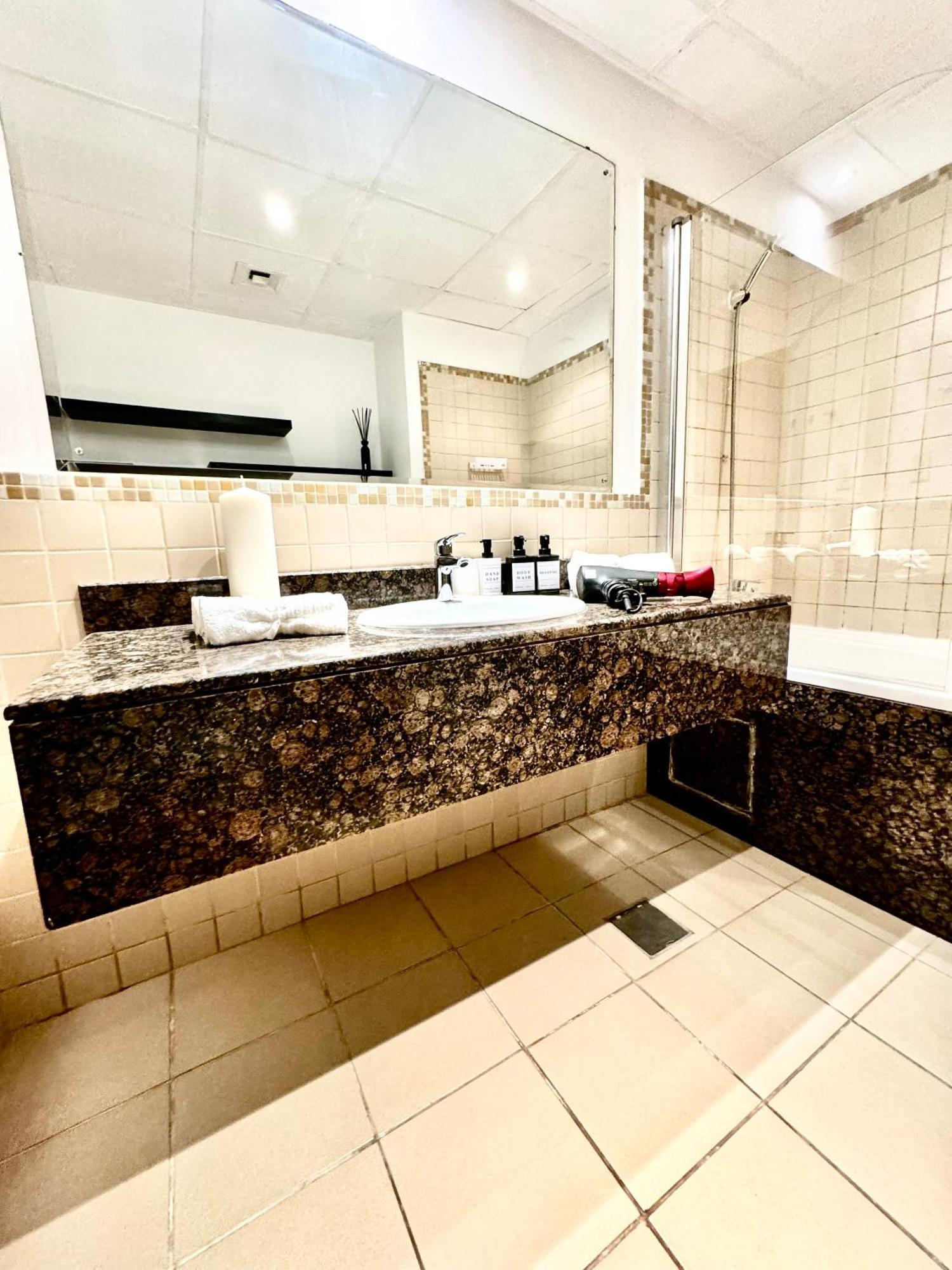 Apartment Stylish Beachside 3 Beds In Jbr Dubai