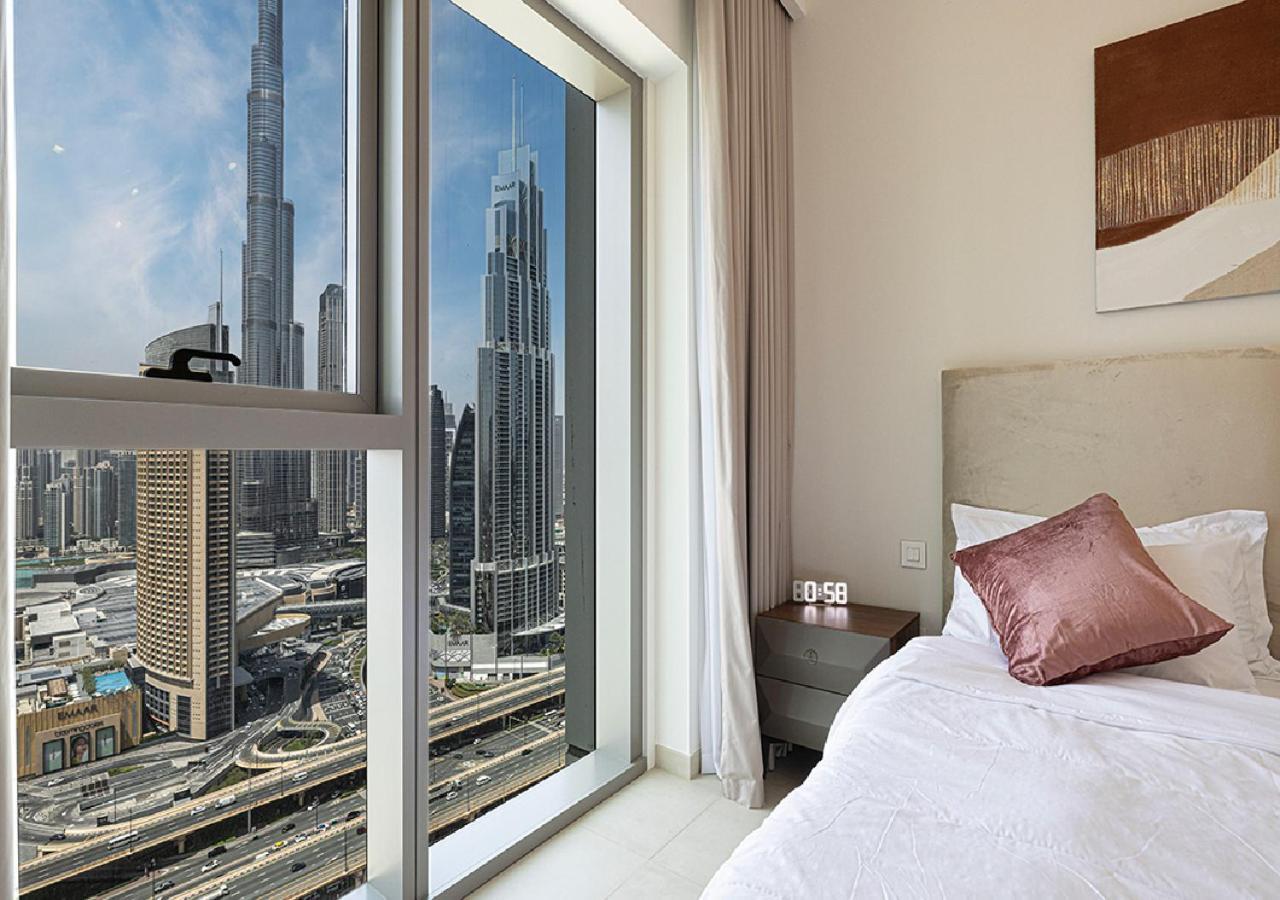 Downtown Burj Khalifa View 2br