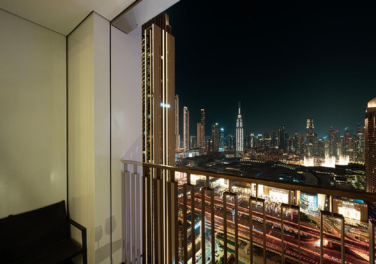 Downtown Burj Khalifa View 2br Apartment Dubai
