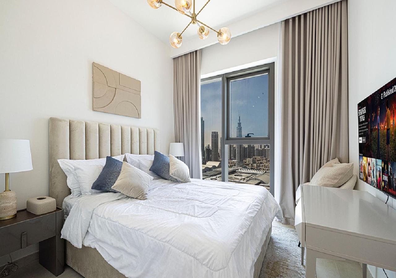Downtown Burj Khalifa View 2br