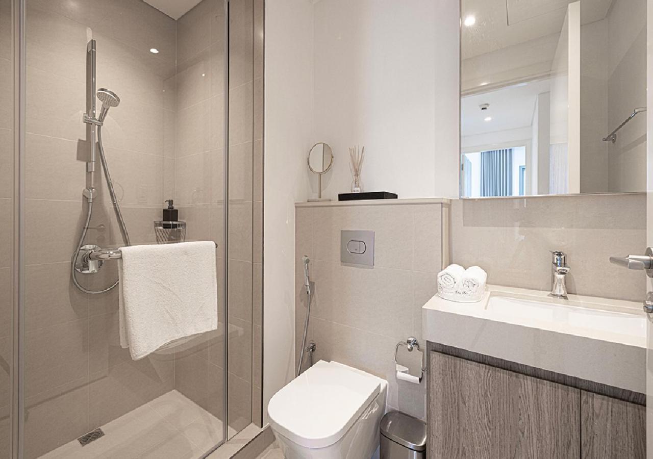 Downtown Burj Khalifa View 2br *