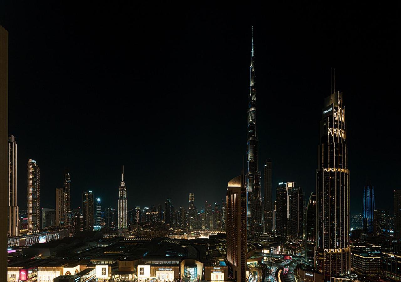 Downtown Burj Khalifa View 2br Apartment *