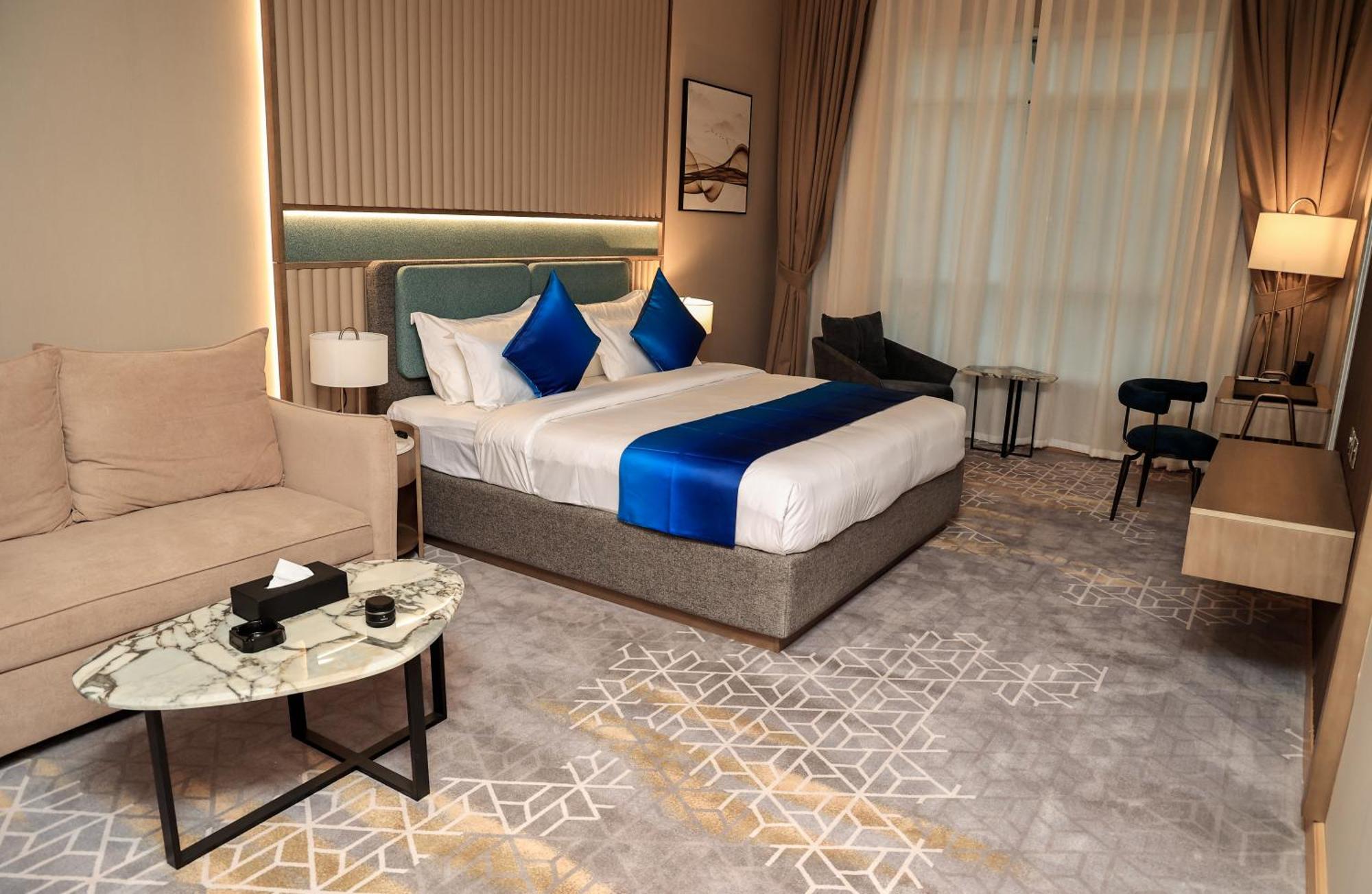 Hotel Western Premier M Four 4*