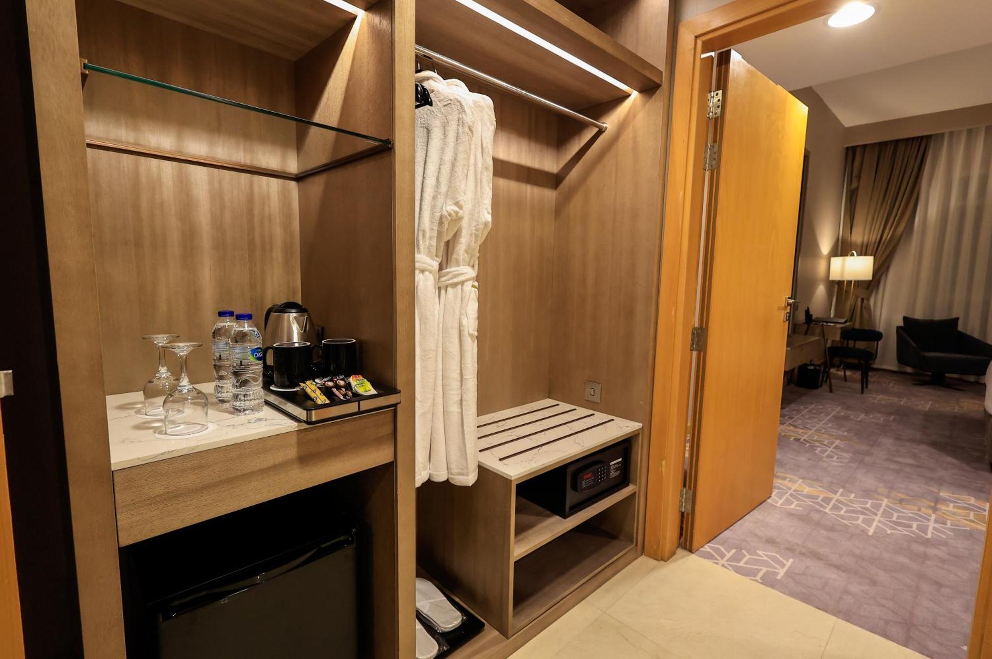 Hotel Western Premier M Four