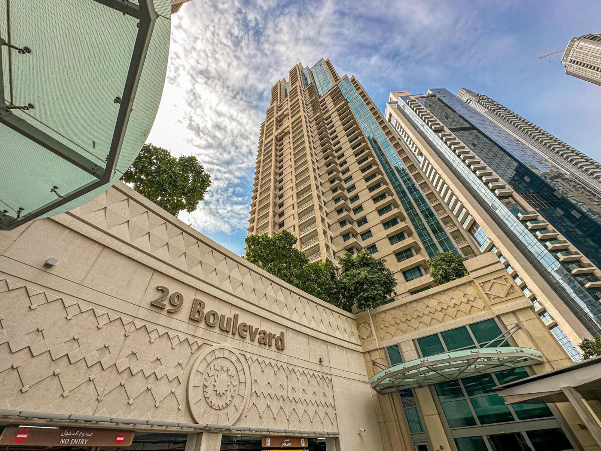 Higuests - Exclusive Downtown 1br At 29 Boulevard Apartment