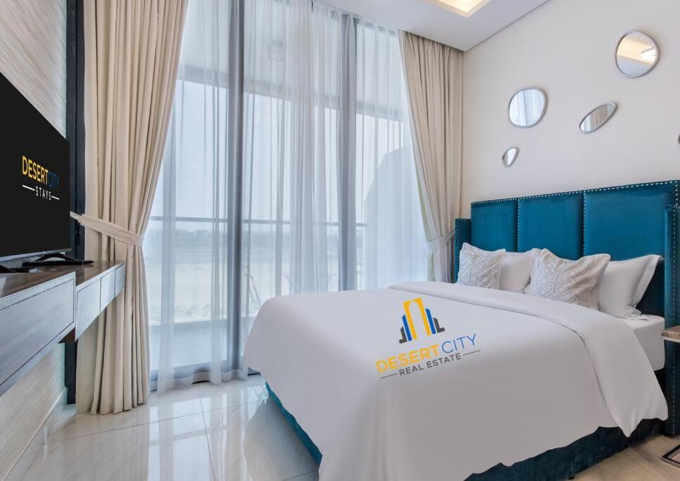 Apartment Fully Furnished In City, Hosted By Desert