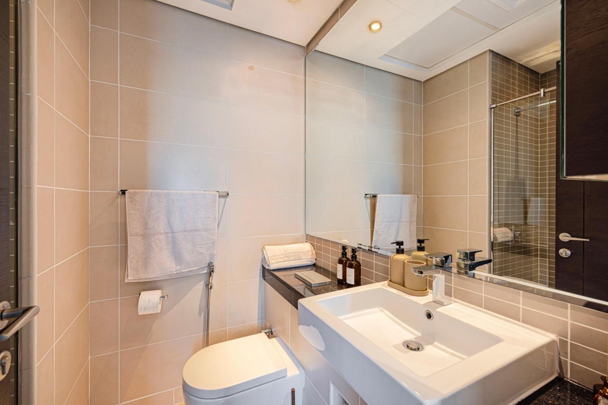 Apartment Poshy 1br W Marina Bay View Next To Marina Mall Dubai