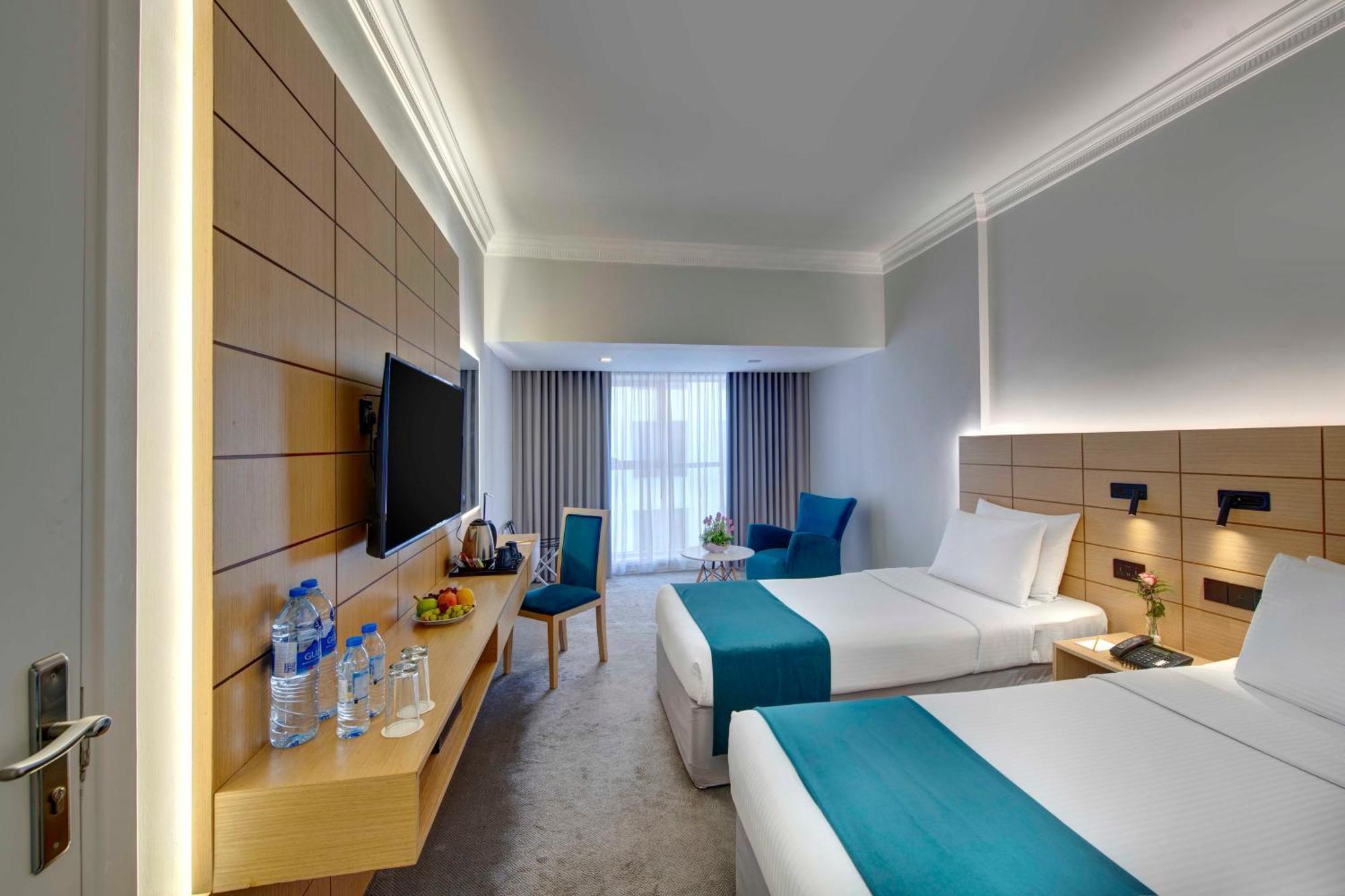 Hotel Lotus Grand Dubai