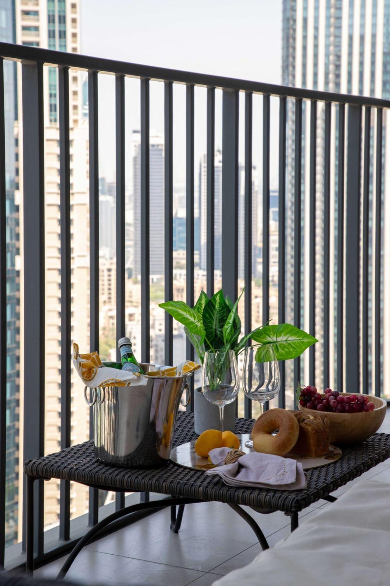 Frank Porter - Boulevard Heights Dubai